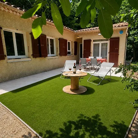 Les Hauts De *